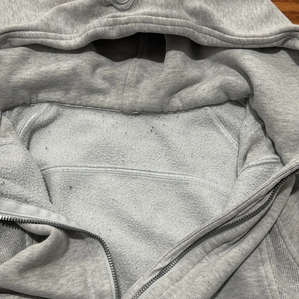 Lululemon oversized scuba XS/S - Picture 6 of 10